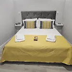 Time Off Madeira Apartment *