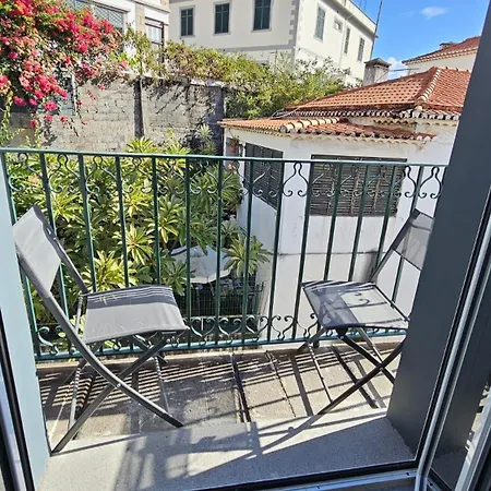 Time Off Madeira Apartment
