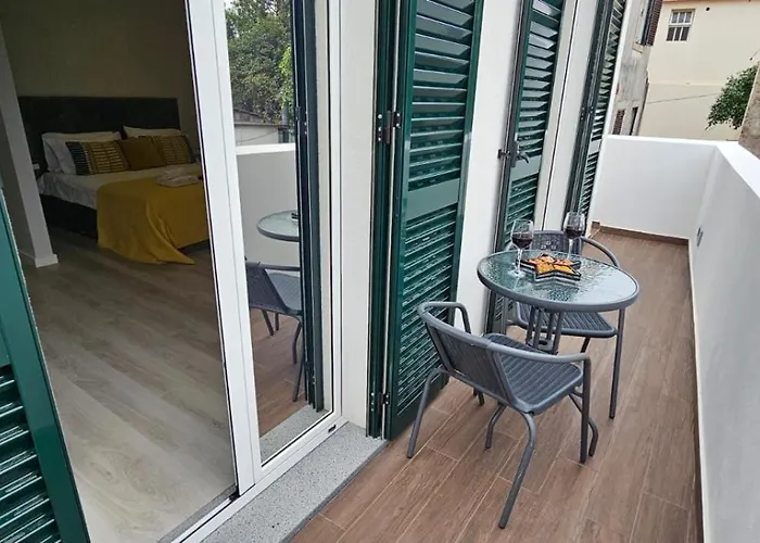 Time Off Madeira Funchal (Madeira)